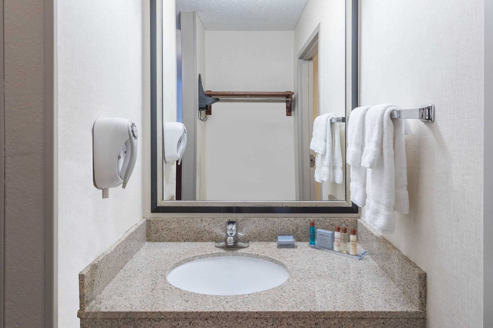 Wingate By Wyndham Shreveport Airport Hotell Eksteriør bilde